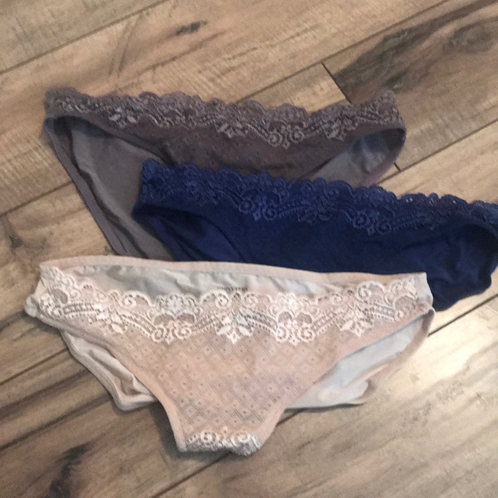 Bikini cut panties